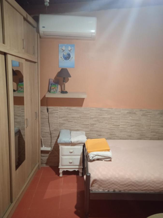 Το Μικρό Σπίτι Στη Φάρμα! Appartement Acharnes Buitenkant foto
