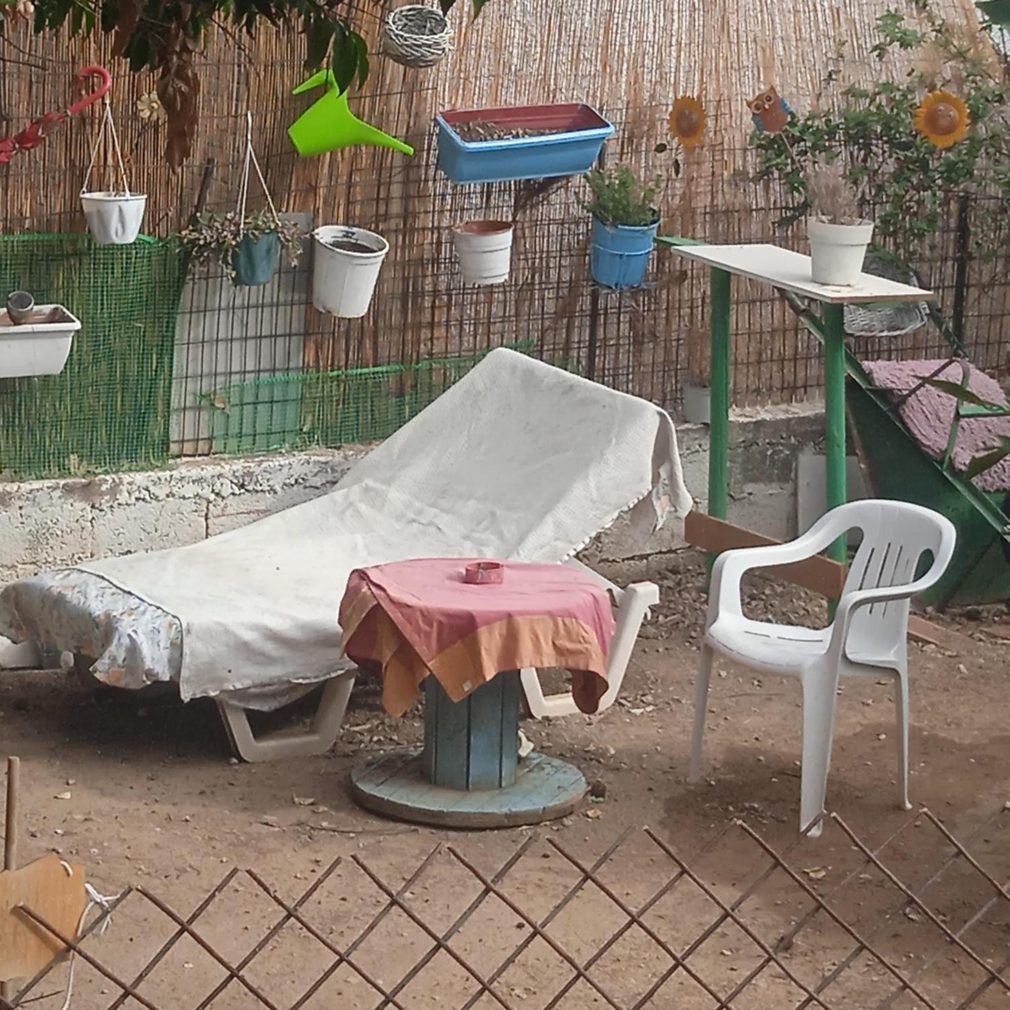 Το Μικρό Σπίτι Στη Φάρμα! Appartement Acharnes Buitenkant foto